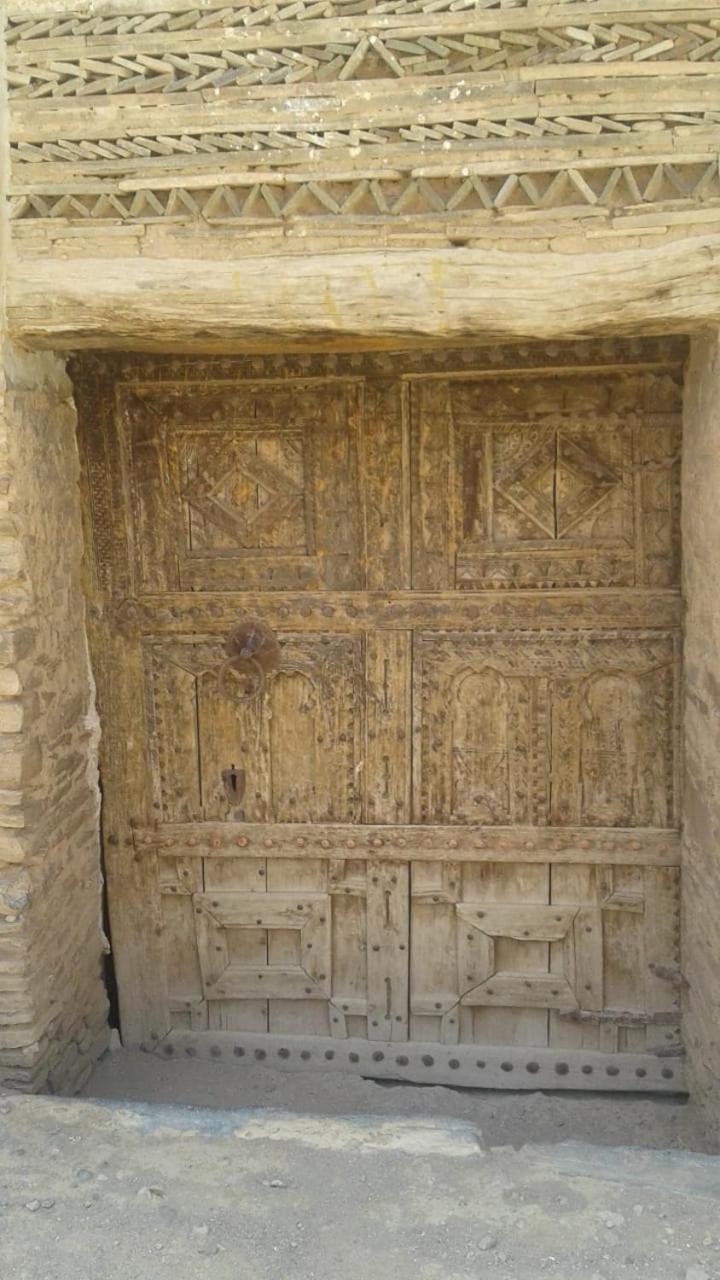 Ferienwohnung Amtoudi Aventure Id Aissa Exterior foto